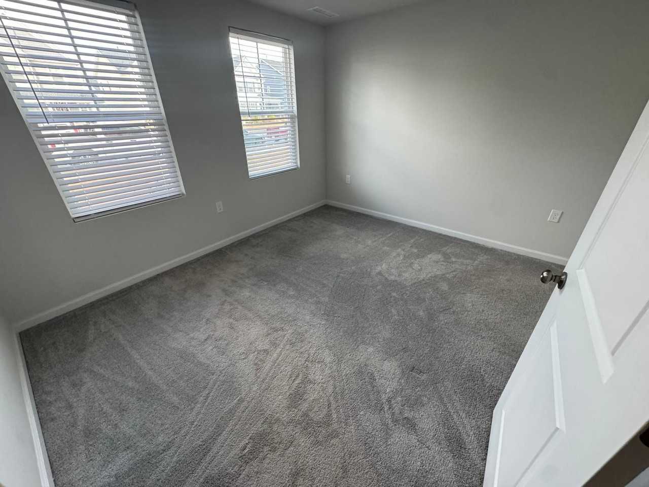 1980 Rosedale Ridge Ave - Photo 7 of 10