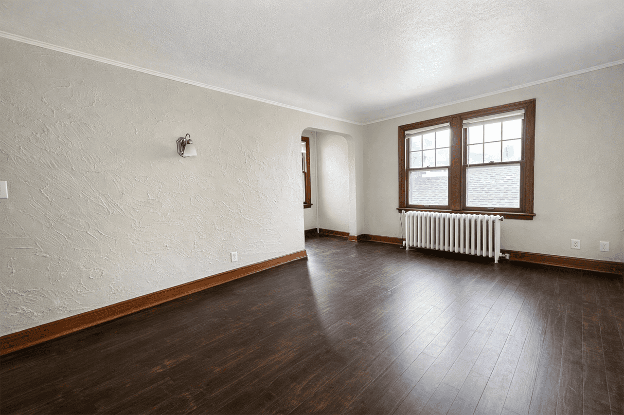 509 3rd St #6 - Photo 4 of 10