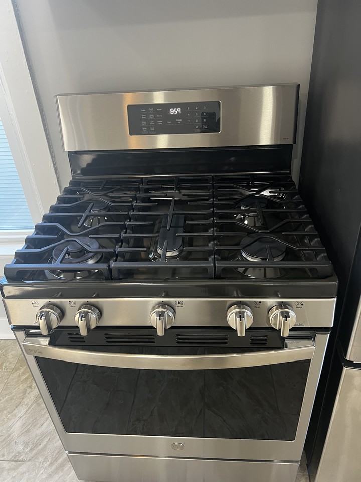 727 E 89th St Apt 2 #NA - Photo 3 of 12