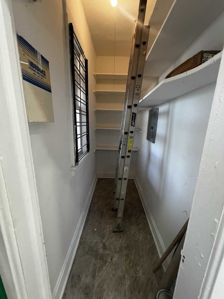 727 E 89th St Apt 2 #NA - Photo 7 of 12