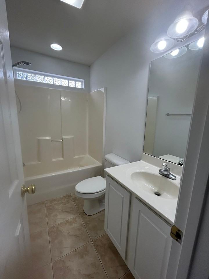 2007 Phoenix Dr #NA - Photo 6 of 15