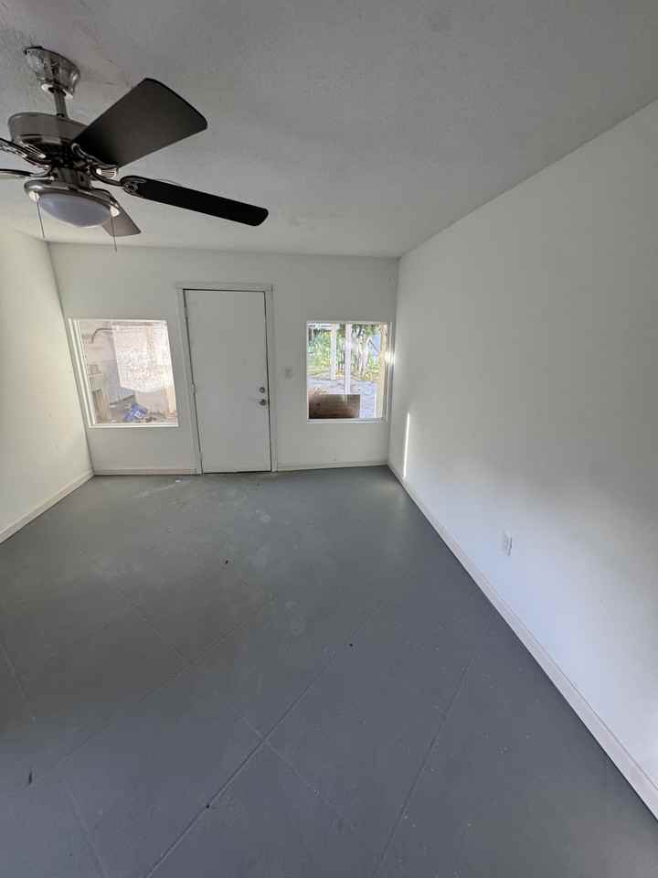 633 B St #1 - Photo 2 of 16