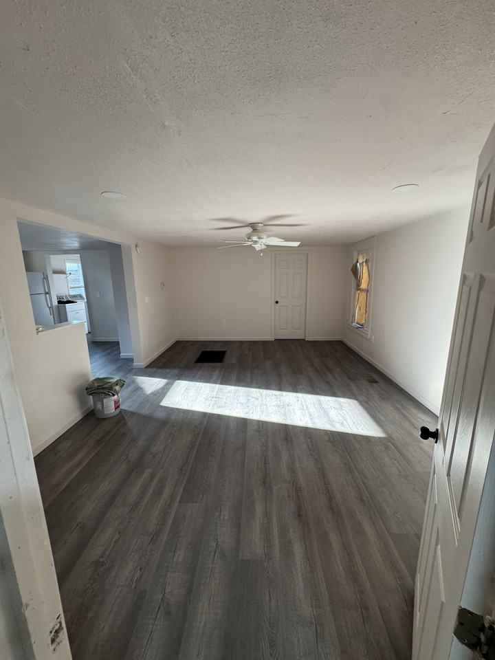 633 B St #1 - Photo 4 of 16