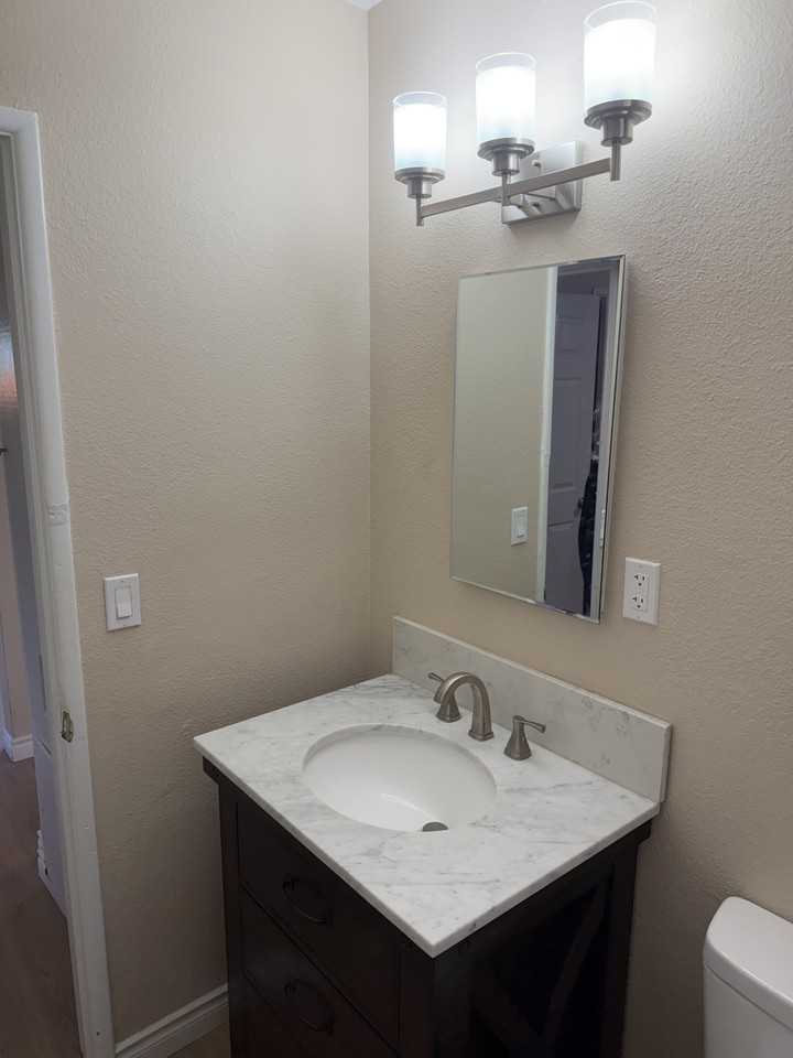 10623 Poplar St #3 - Photo 5 of 20