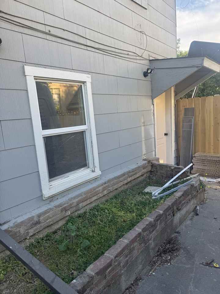 633 B St #1A - Photo 6 of 6