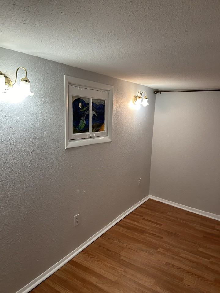 2207 1/2 W Colorado Ave #1-2 - Photo 6 of 12