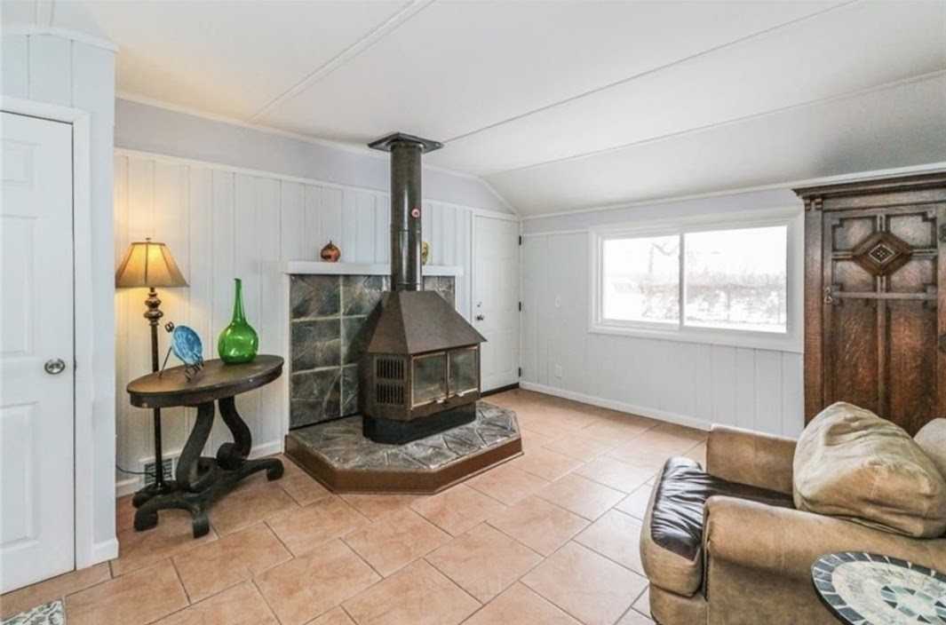 5155 Dewey Ave #NA - Photo 4 of 17