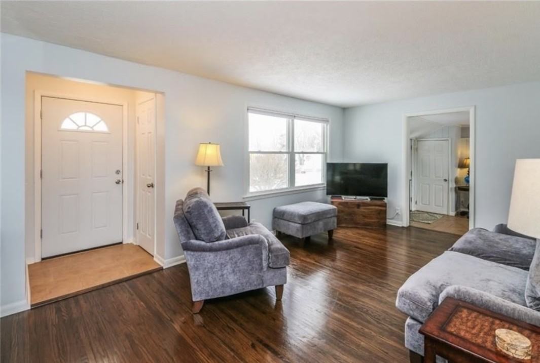 5155 Dewey Ave #NA - Photo 5 of 17