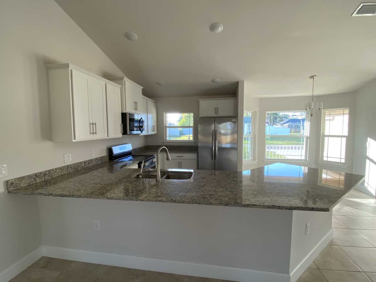 855 Cumberland Rd #NA - Photo 2 of 18