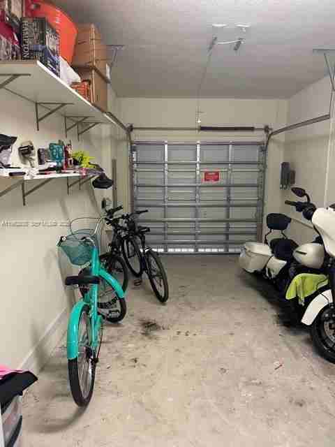 11064 West 33rd Way #11064 - Photo 2 of 18