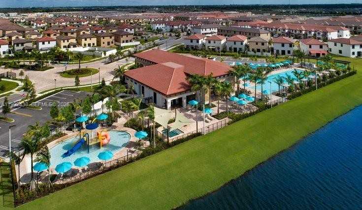 11064 West 33rd Way #11064 - Photo 7 of 18