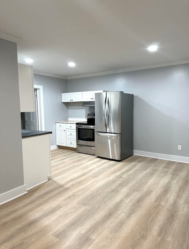 Arnold St #1 - Photo 3 of 5