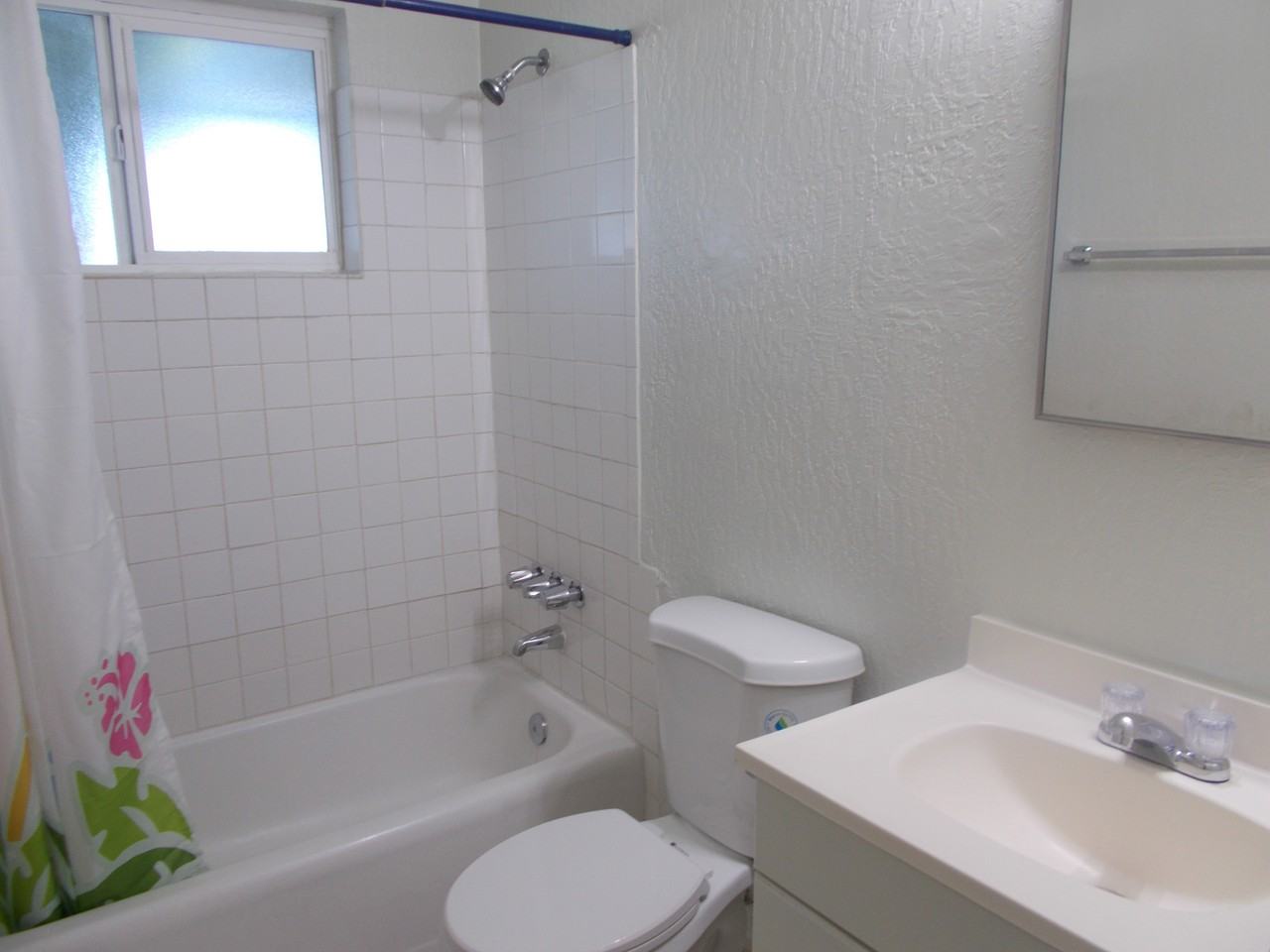 4335 N 15th Ave #9 - Photo 5 of 19