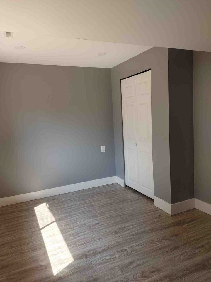 9645 Carleton Street - Photo 6 of 16