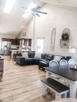 featured image of 1115 Crosscreek Dr #NA