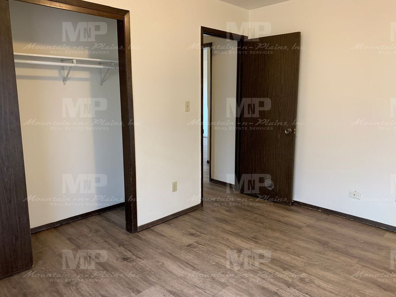 1729 Palm Dr #C - Photo 6 of 9