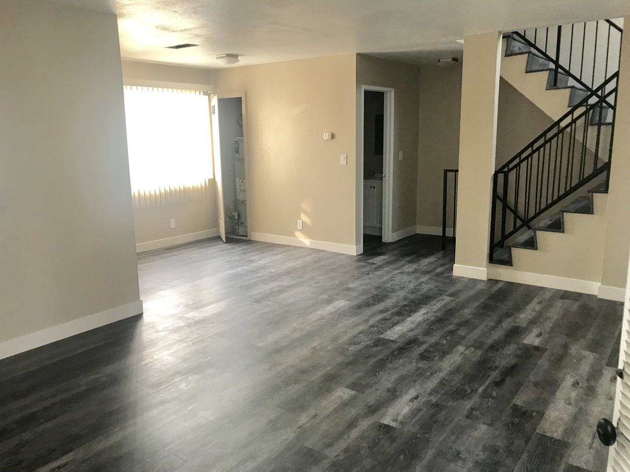 259 N Chester Ave #1 - Photo 2 of 11