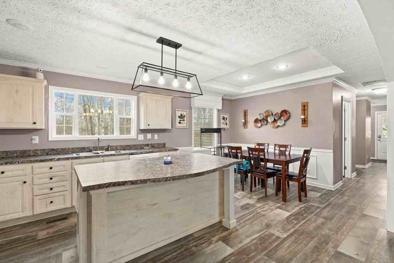 13115 Arcadia Rd - Photo 6 of 49