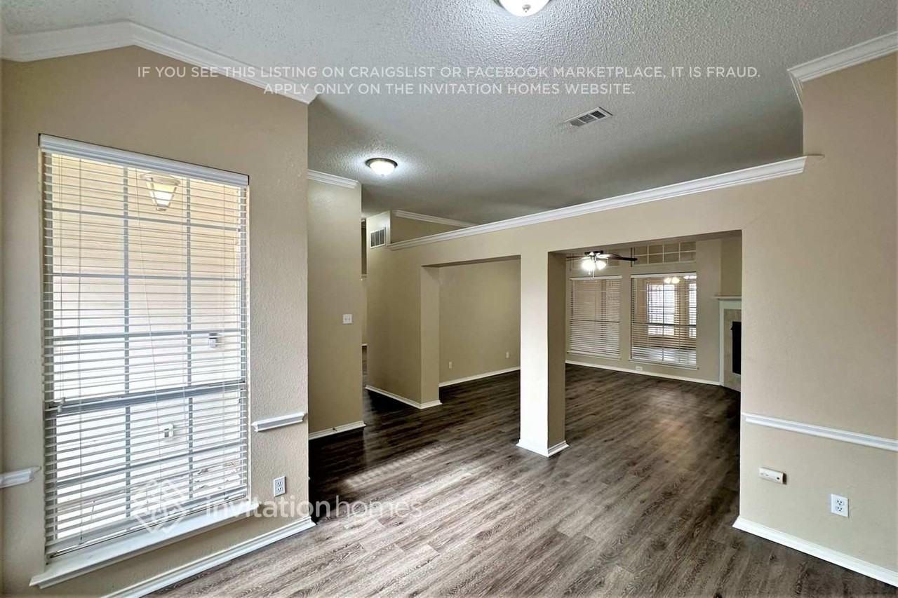 1501 Hunter Ct - Photo 3 of 16