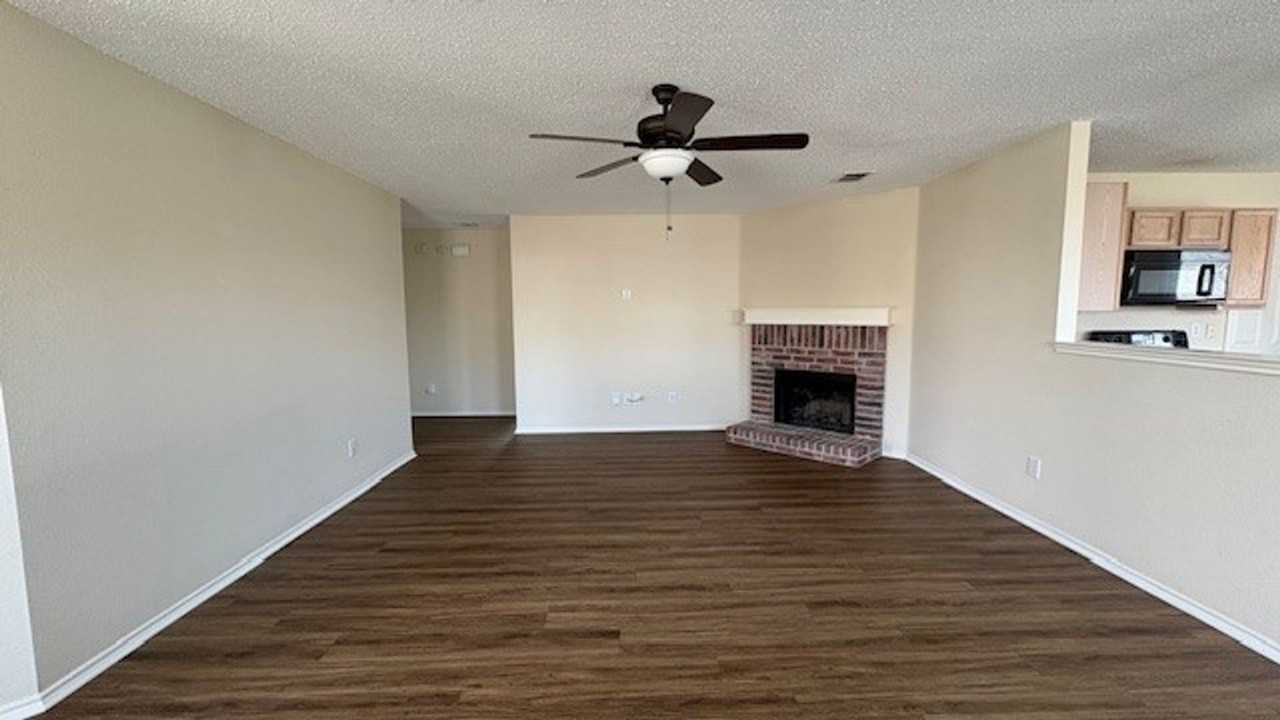 2629 Salt Maker Way - Photo 6 of 22