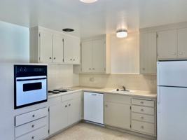 featured image of 36 Ross Ave