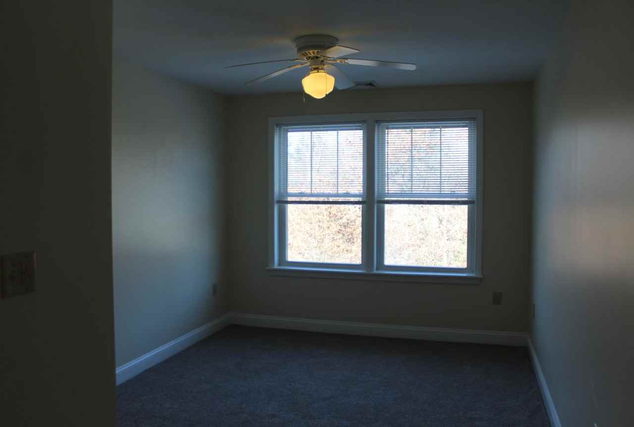 Clough Farms Apartments - Photo 6 of 6