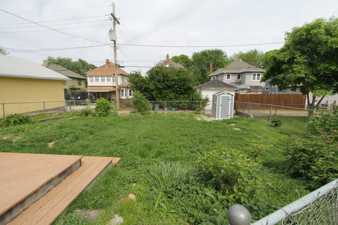 1317 S 36th St - Photo 6 of 25