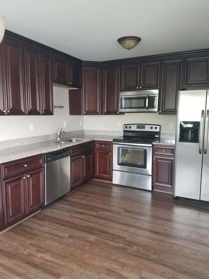 268 Town Pointe Way - Photo 6 of 22