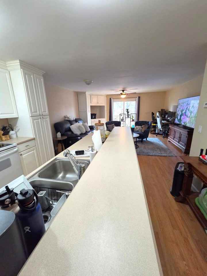 4 Smithfield Rd - Photo 4 of 16