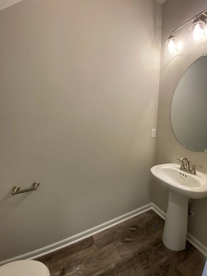 1808 Streamsong Dr - Photo 4 of 27