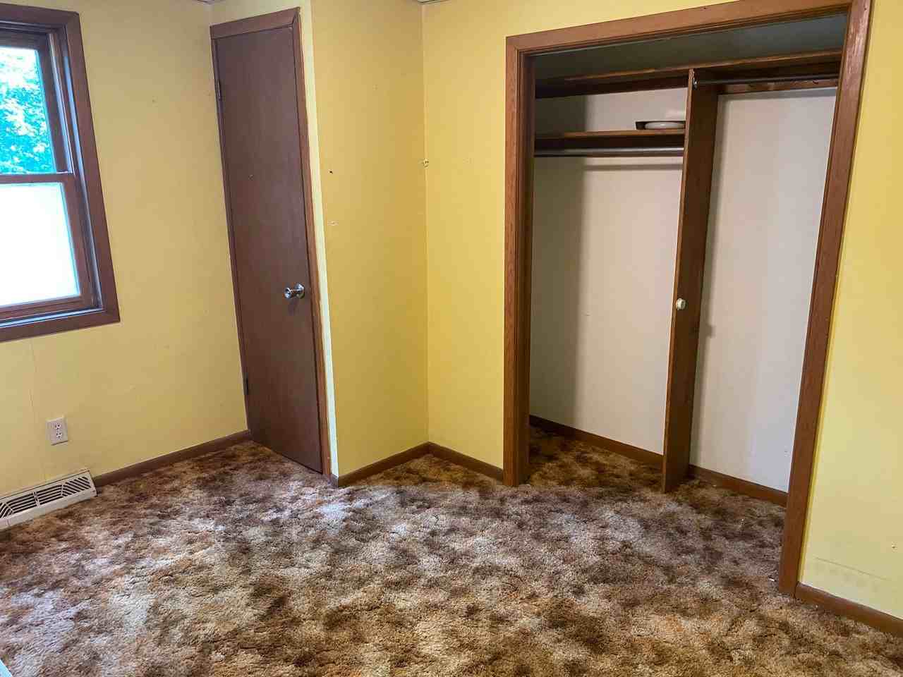 308 Hendricks St - Photo 7 of 15