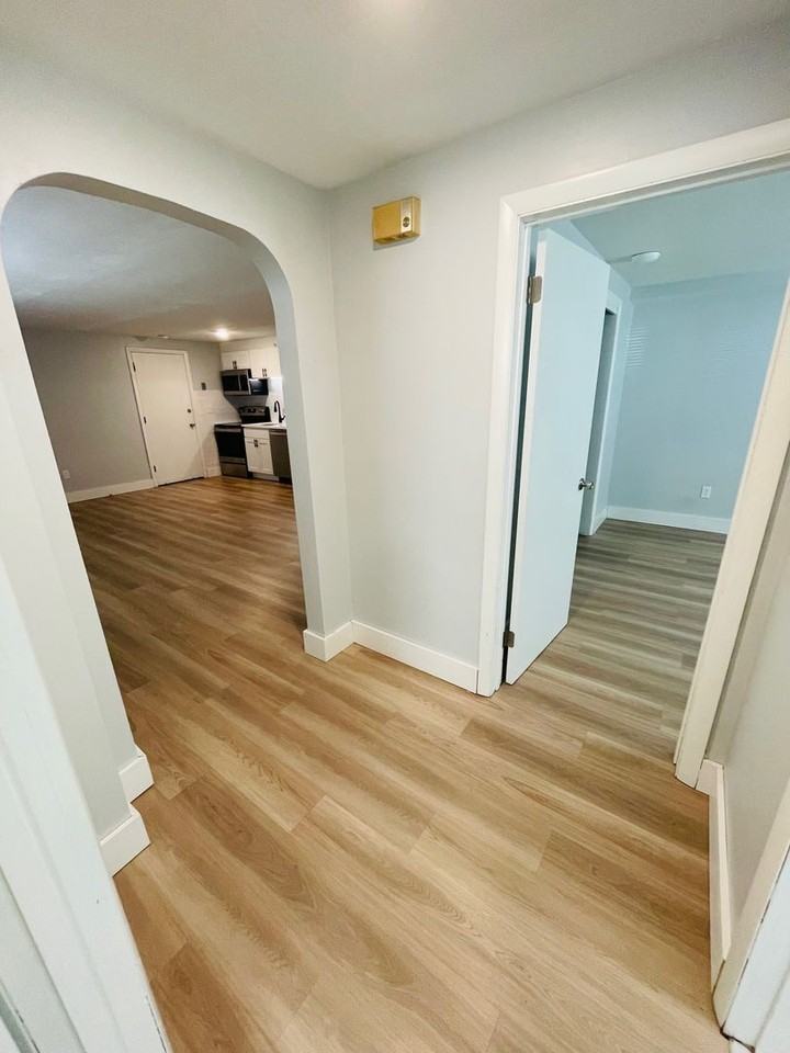 153 West Boylston St. - Photo 5 of 10