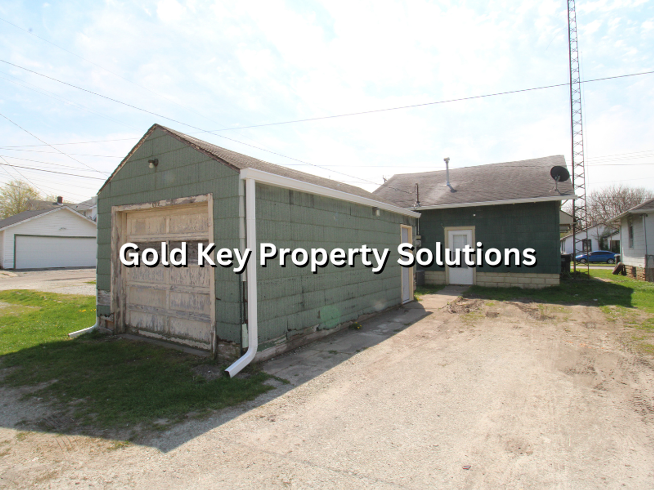 622 W 22nd St - Photo 5 of 17