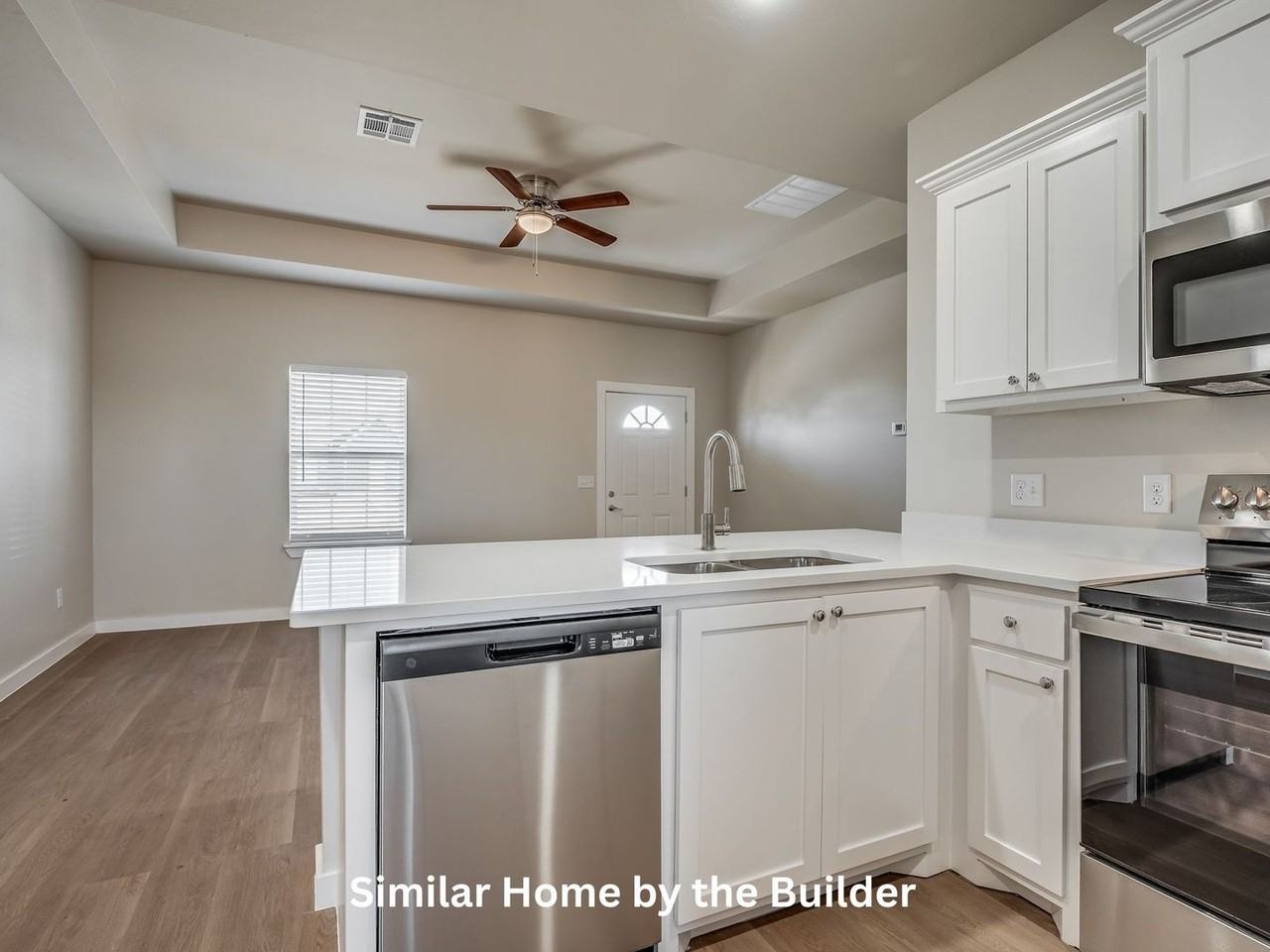 115 Sterling Dr - Photo 5 of 37