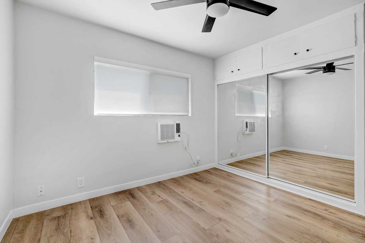 3240 Fay - Photo 7 of 32