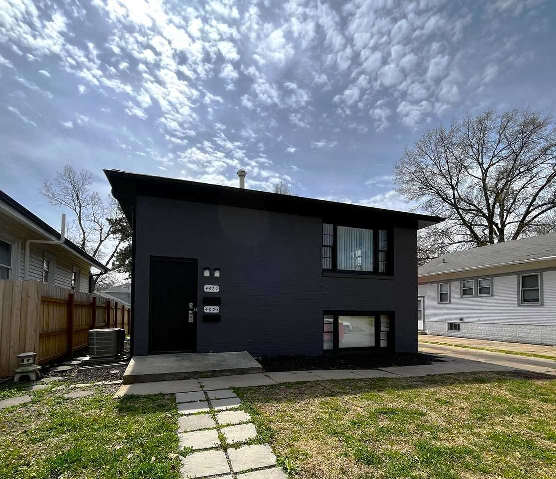 4027 F St - Photo 2 of 16