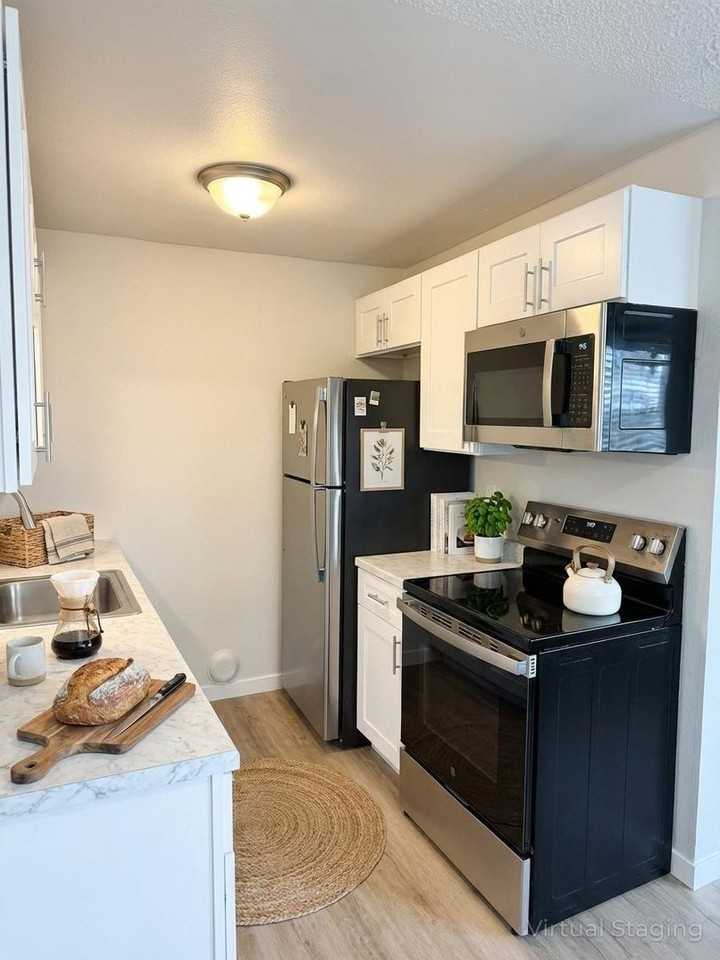 7519 146th St Sw - Photo 3 of 27