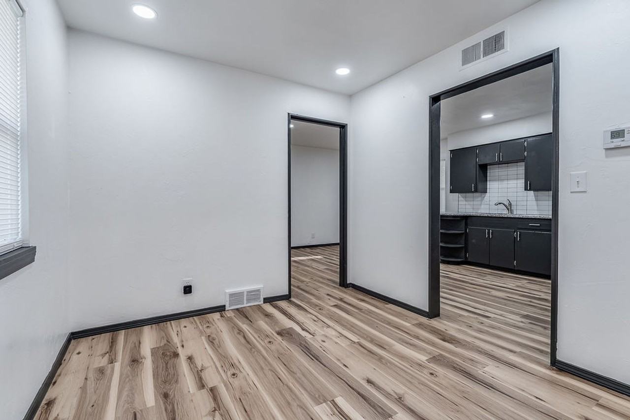 1501 Ne 33rd St - Photo 7 of 23