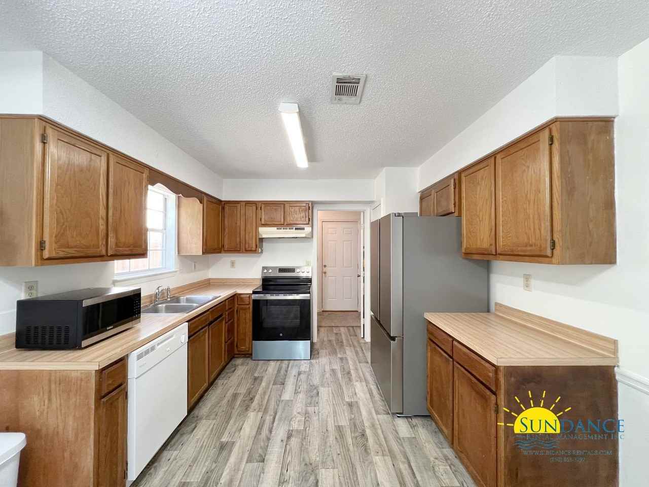 3349 Shoal Creek Cv - Photo 6 of 24