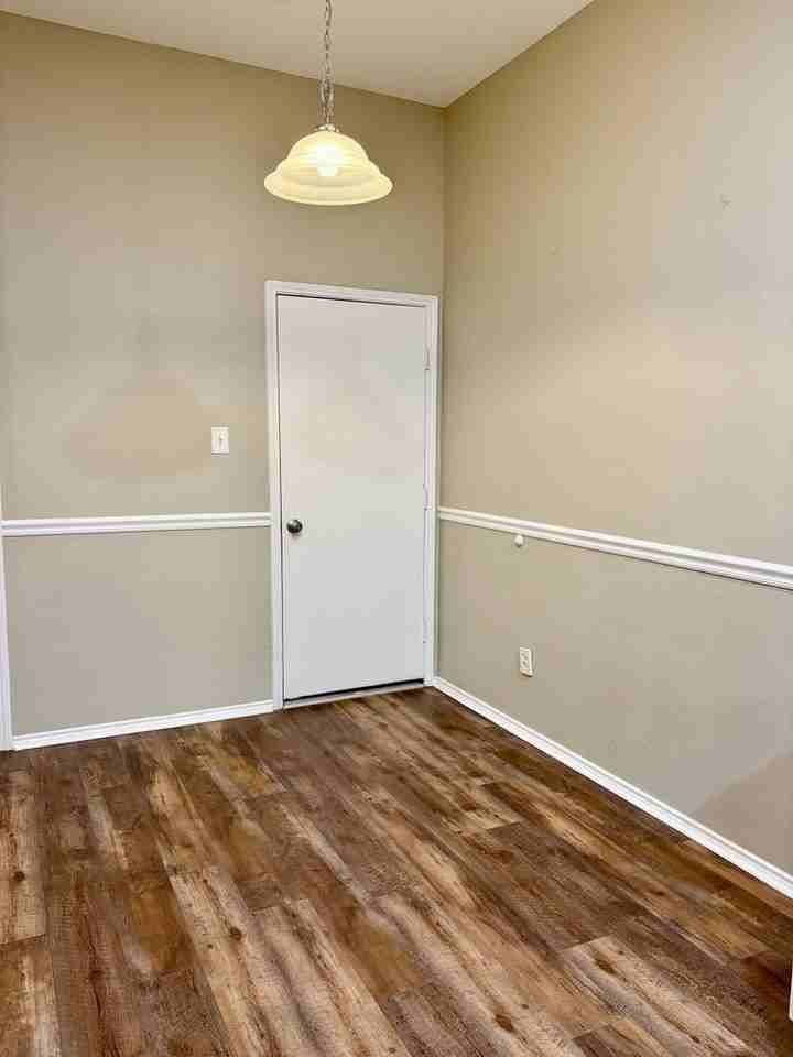 809 Canyon Cove Dr - Photo 7 of 29