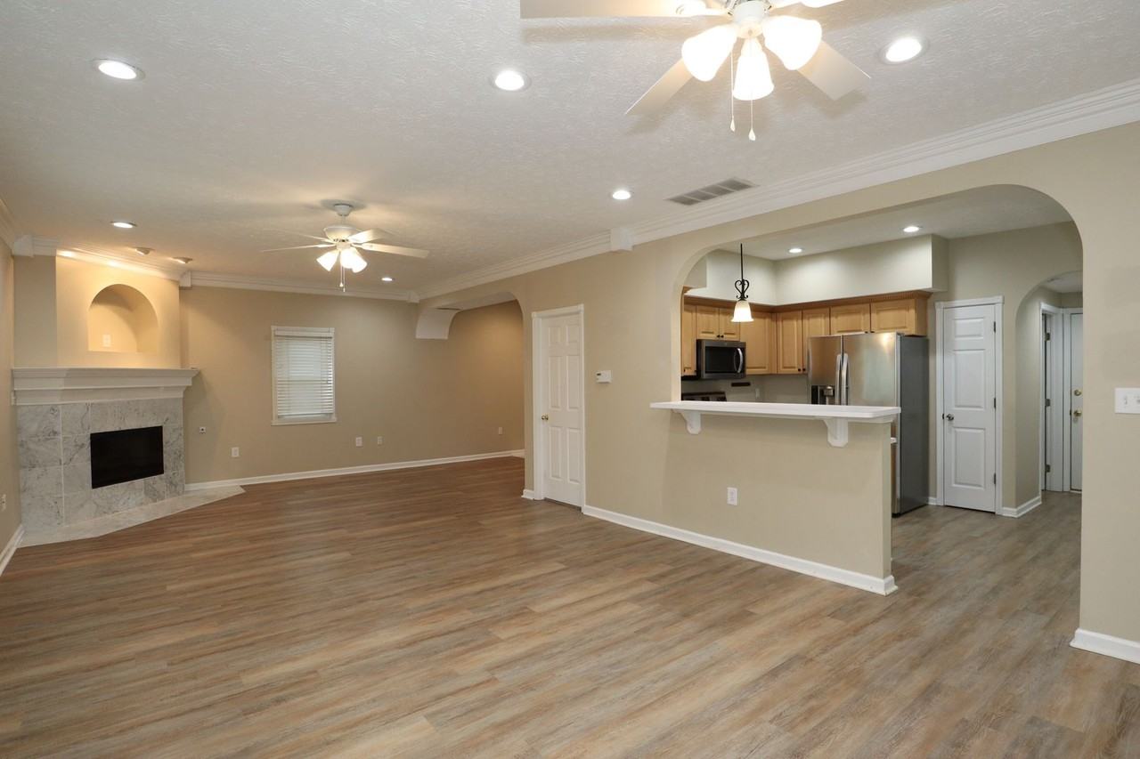 212 Walter St - Photo 6 of 29