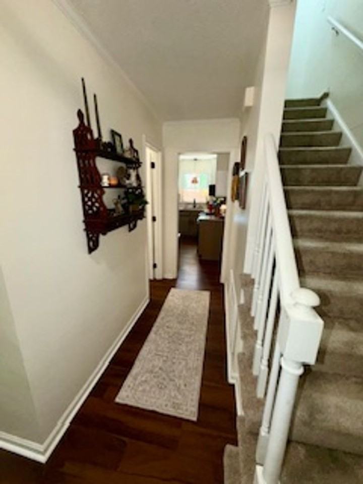 14305 Penrith Ln - Photo 3 of 17