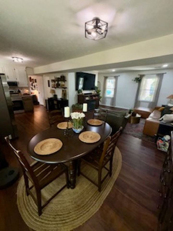 14305 Penrith Ln - Photo 6 of 17