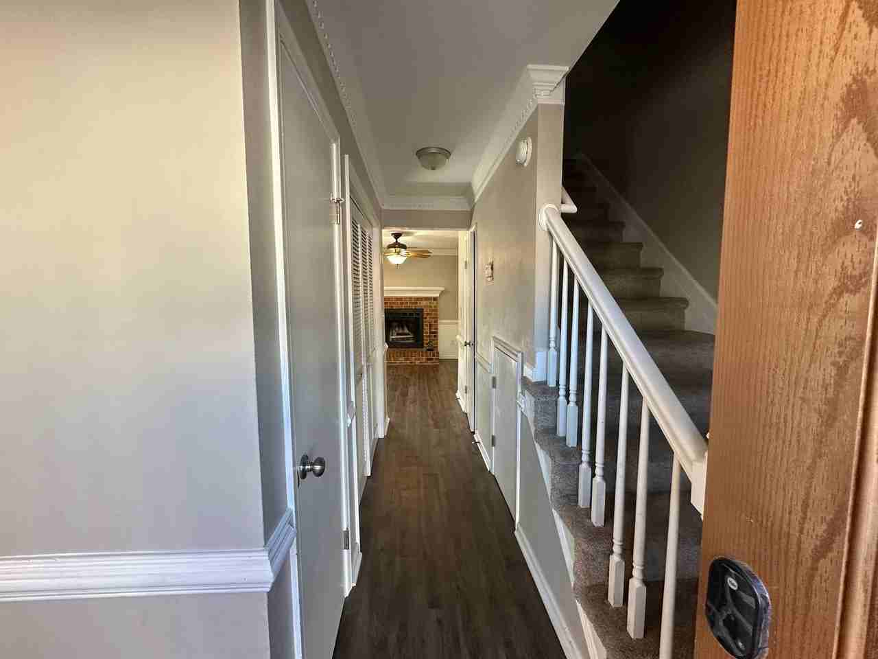 2023 Candlelight Dr - Photo 2 of 22