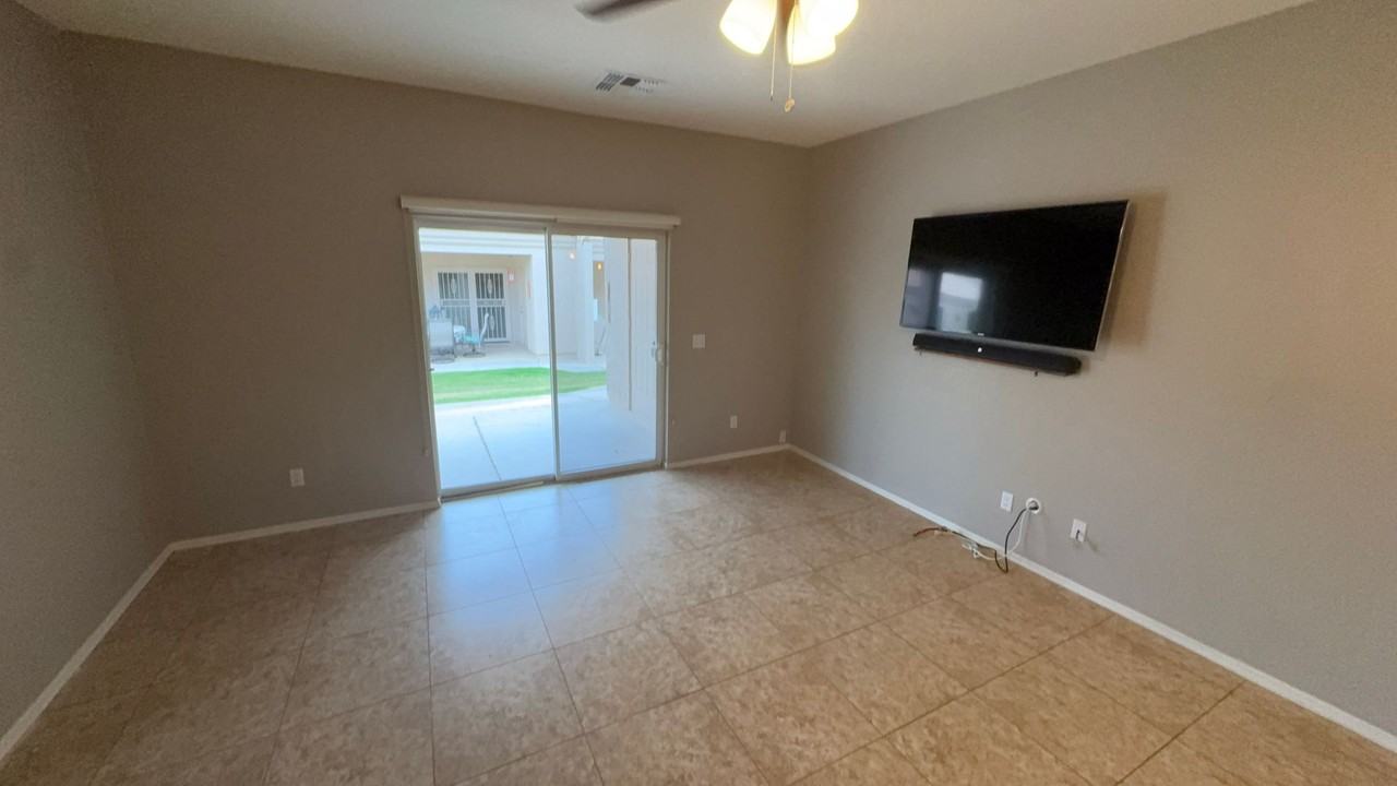 2101 S Yellow Wood #45 - Photo 2 of 10