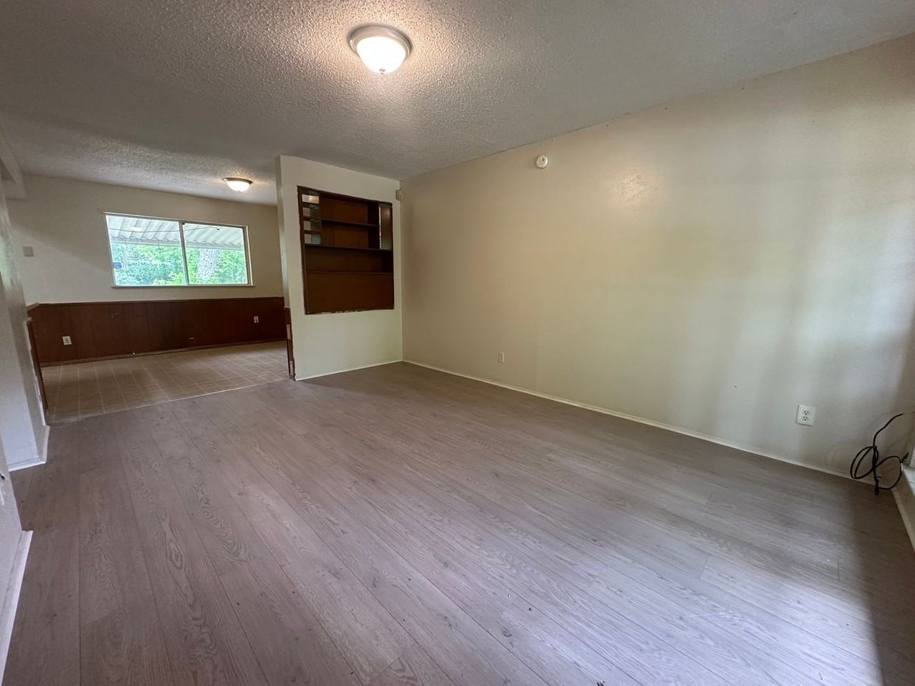 4000 Acree St - Photo 4 of 23