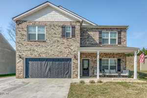 featured image of 1660 Pebblestone Ct