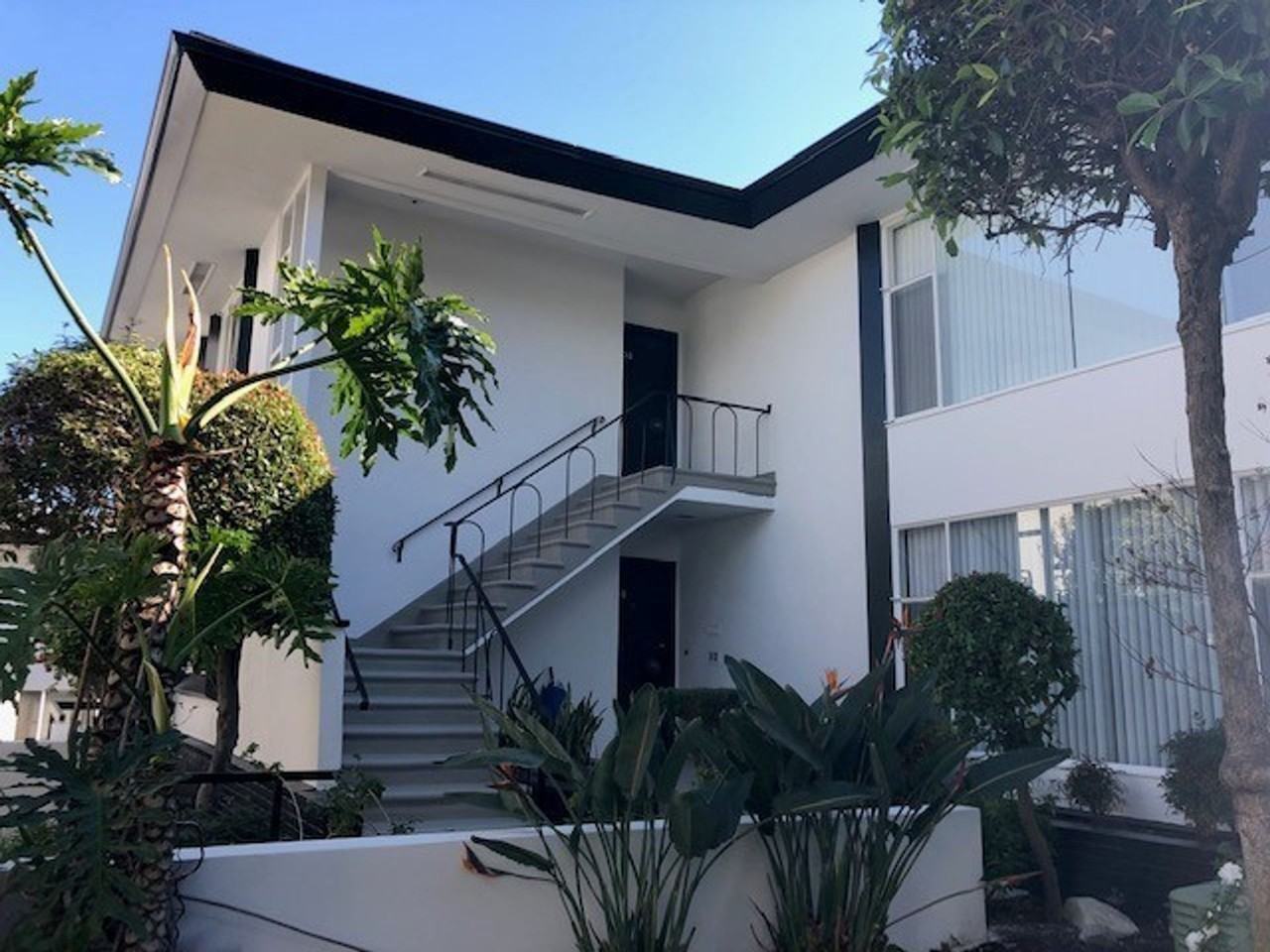 1021 Grove - Photo 3 of 3