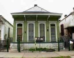 featured image of 2842 Baronne St