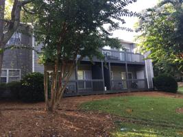 featured image of 104 Windtree Ct #B